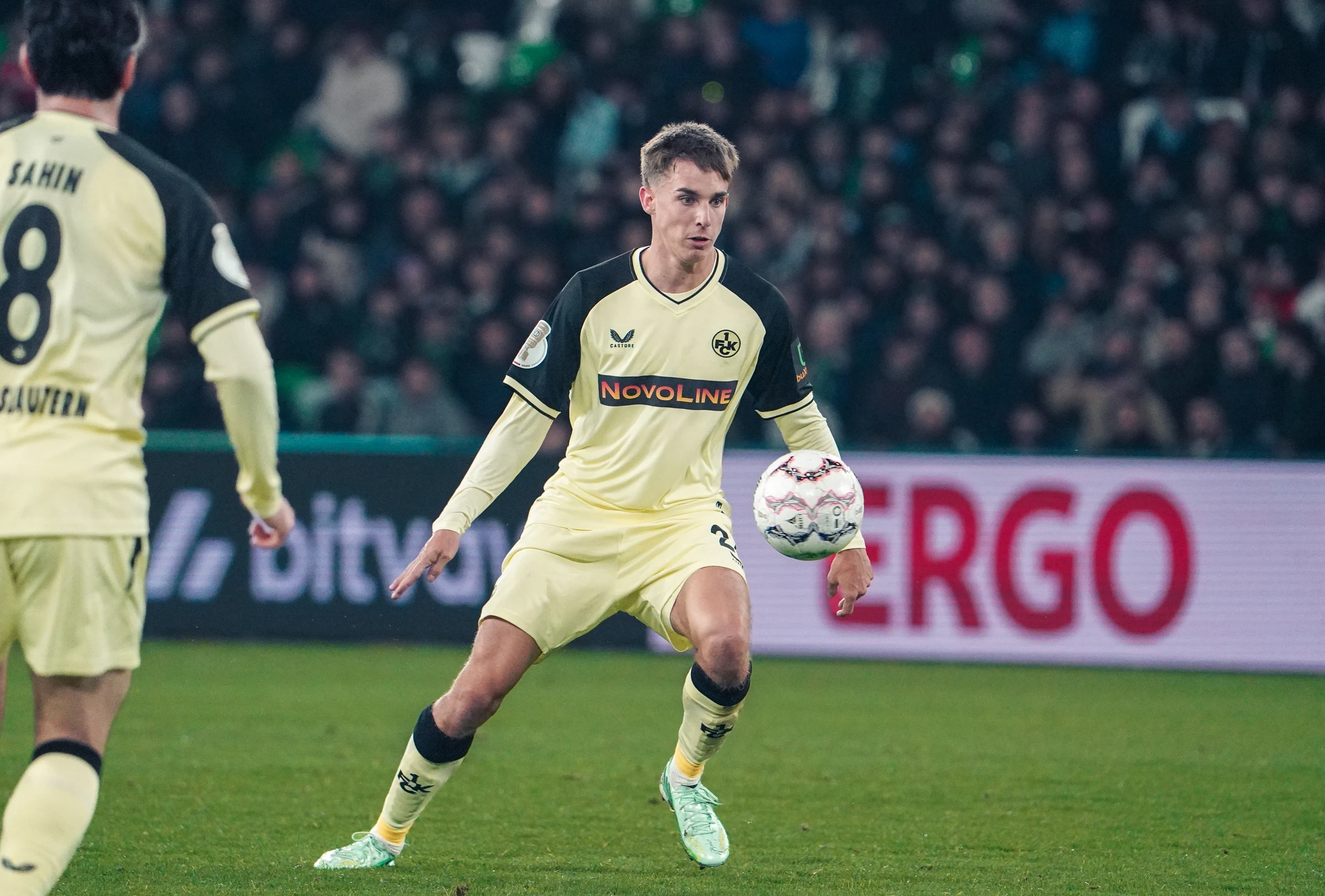 Hannover 96 vs 1. FC Kaiserslautern, photograph 17, Heinz von Heiden Arena
