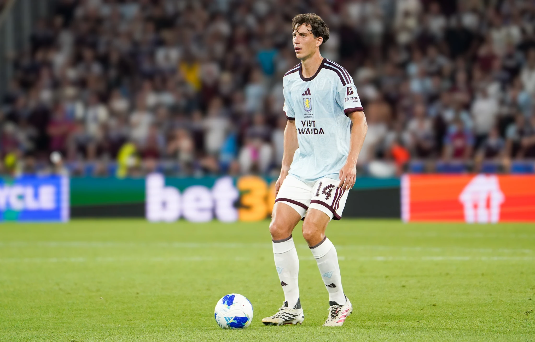 Match action and reactions during Paris Saint-Germain versus Aston Villa in Salzburg.