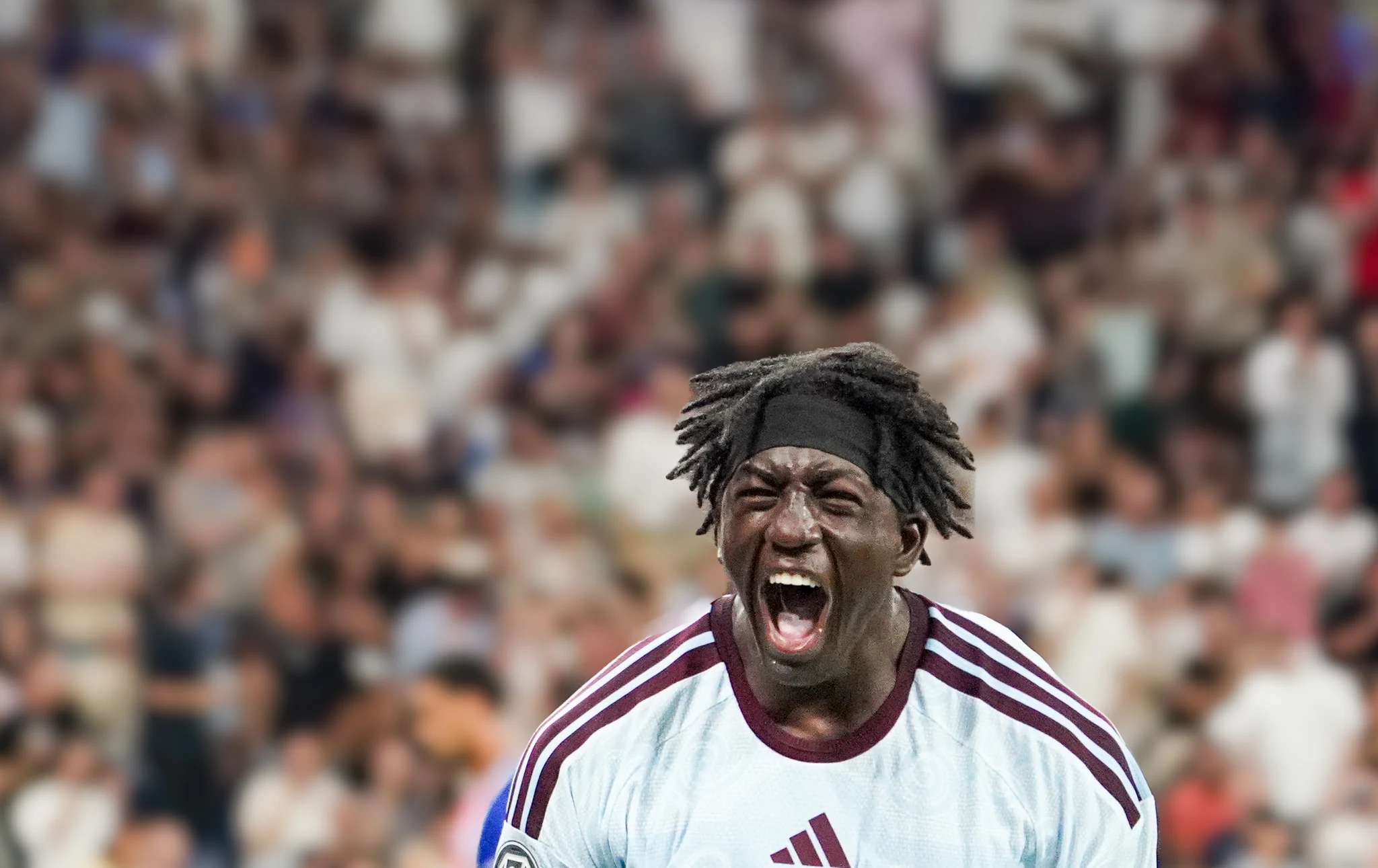 Match action and reactions during Paris Saint-Germain versus Aston Villa in Salzburg.