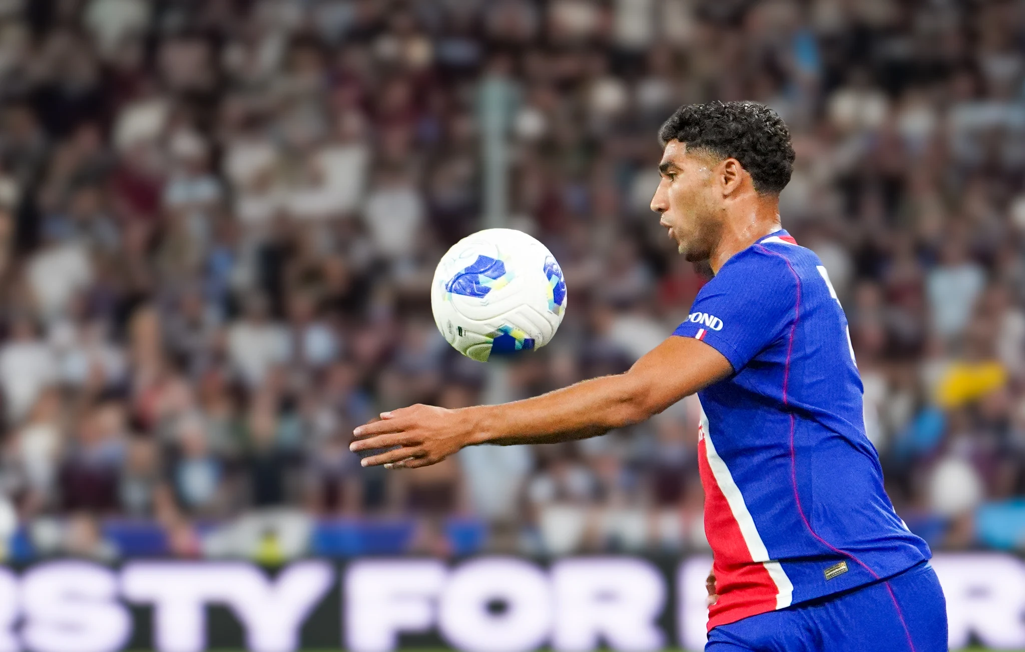 Match action and reactions during Paris Saint-Germain versus Aston Villa in Salzburg.