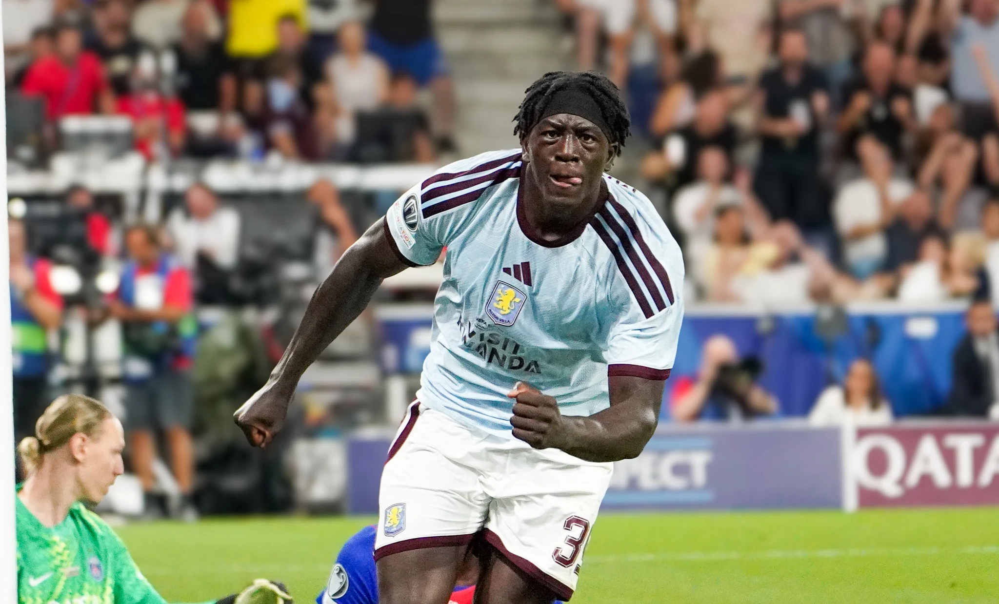 Match action and reactions during Paris Saint-Germain versus Aston Villa in Salzburg.